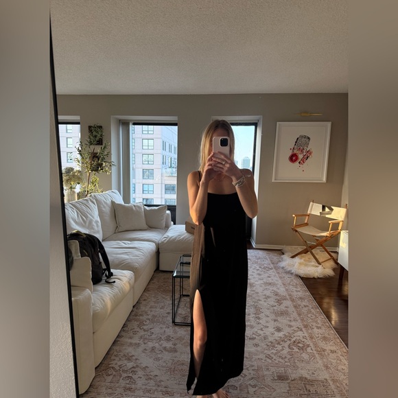 Mango Dress - Picture 1 of 3